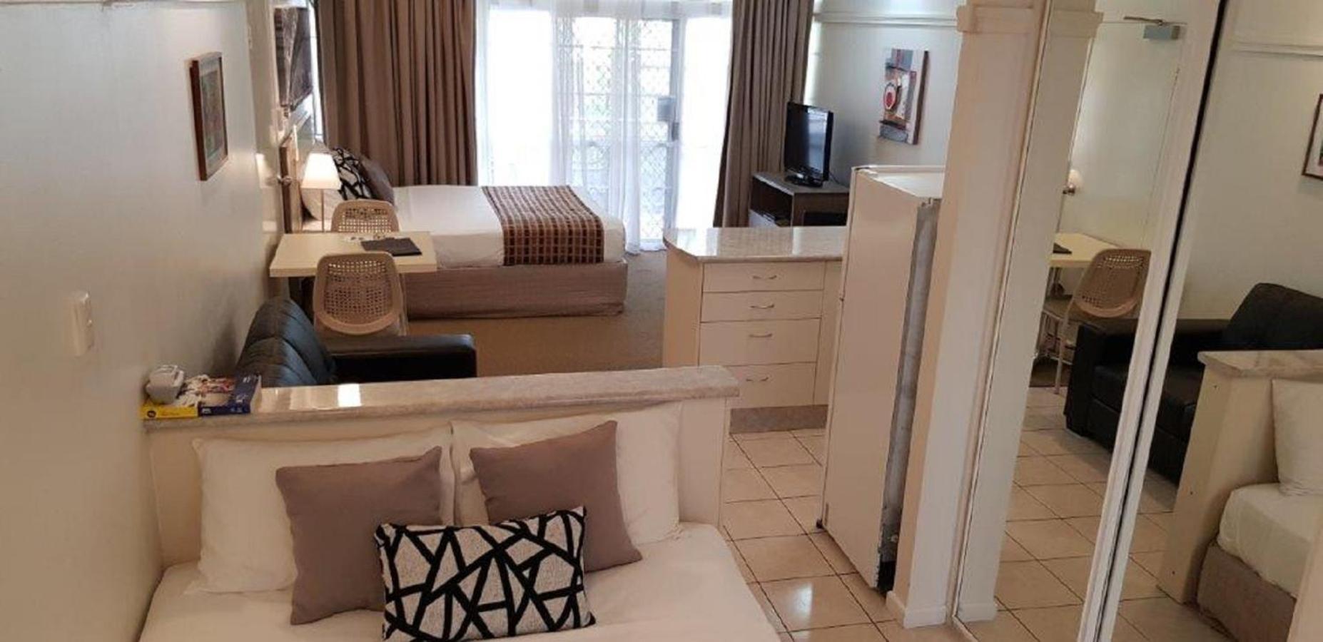 Reef Palms Motel Cairns Eksteriør billede