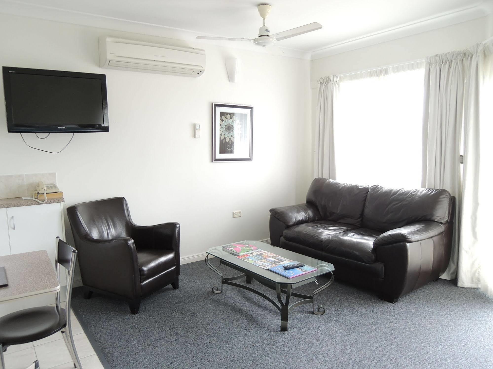 Reef Palms Motel Cairns Eksteriør billede
